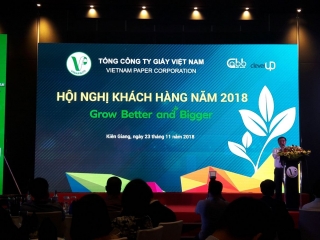 TỔ CHỨC HỘI NGHỊ KHÁCH HÀNG